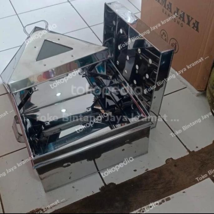 KALAKAT STEAMER KOTAK/KUKUSAN STAINLESS/LANGSENG SERBAGUNA 32 CM