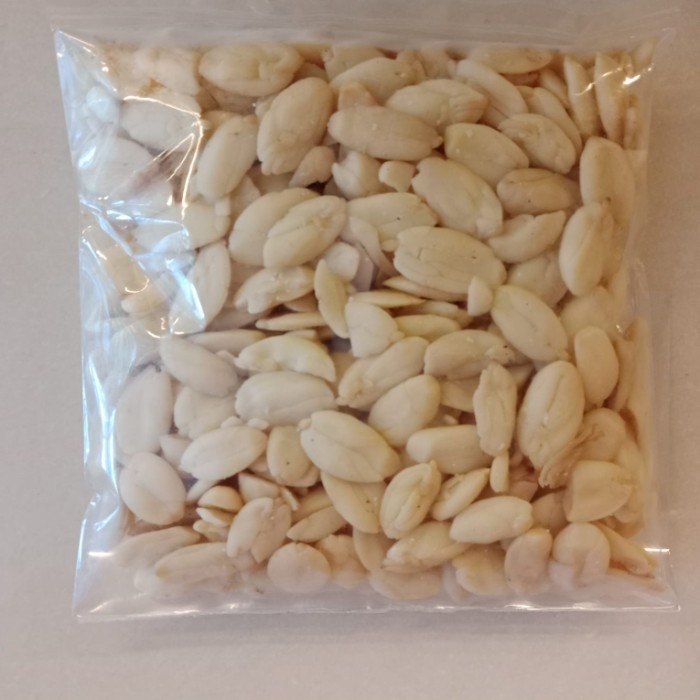 

Kacang Kenari Repack 100gr,500gr,1kg