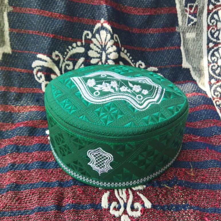 Voucher Lebaran Songkok Peci Ustadz Adi Hidayat Peci Terompah Peci Assagofah Warna Peci Putih Peci R