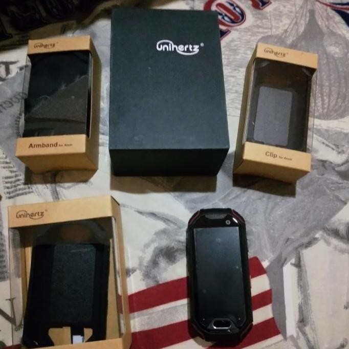 Handphone Android Unik Terkecil Unihertz Atom Oorrii