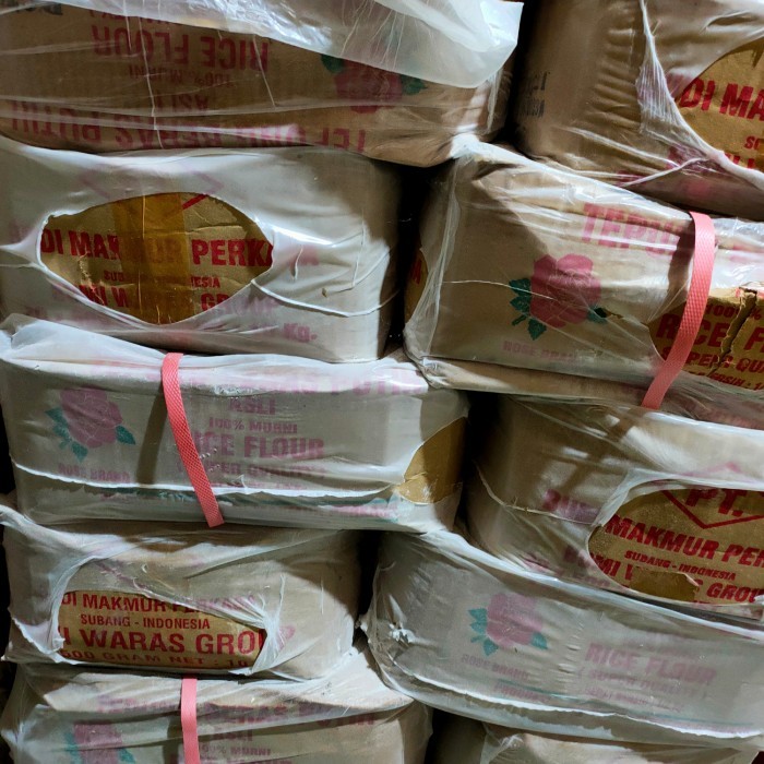 

KHUSUS GOSEND/GRAB TEPUNG BERAS ROSE BRAND 500 GRAM 1 DUS ISI 20 PCS
