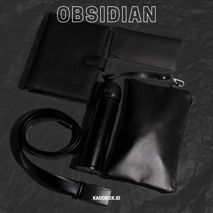 

KADOBOX OBSIDIAN FULL JET BLACK - KADO PRIA BOS PREMIUM MEWAH HAMPERS