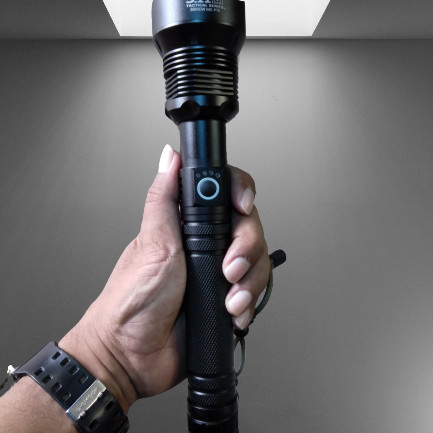 Tactical 5.11 Series 88000W Mx-P70.Senter Leed 90,000 Lumens