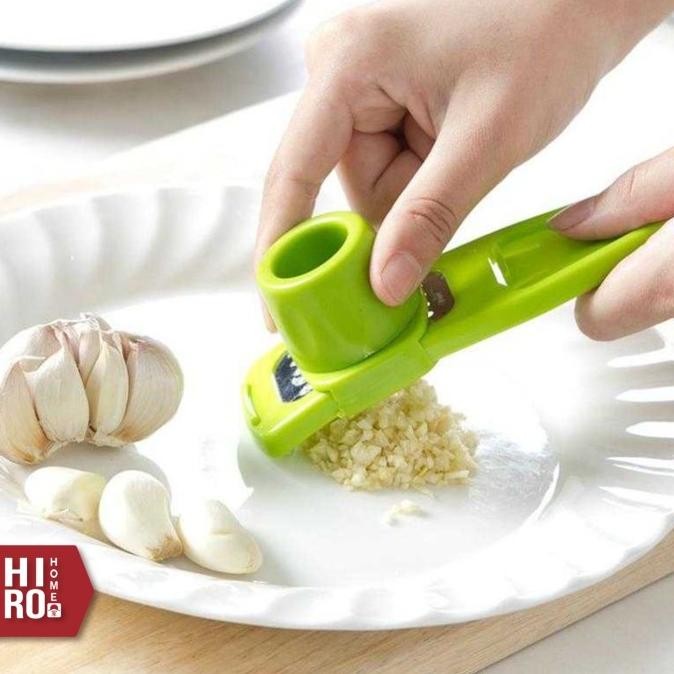 

PARUTAN BAWANG SERBAGUNA STAINLESS STEEL GARLIC GRINDER ORIGINAL
