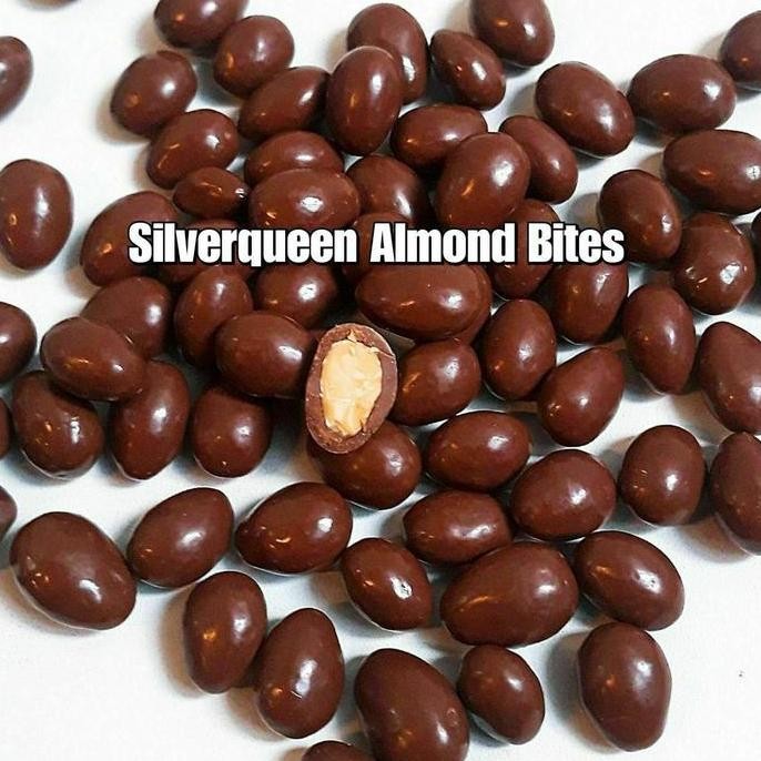 

COKELAT SILVERQUEEN BITES 250gr -coklat delfi- coklat kiloan- coklat lebaran Almond Chocolate Mede Berkualitas