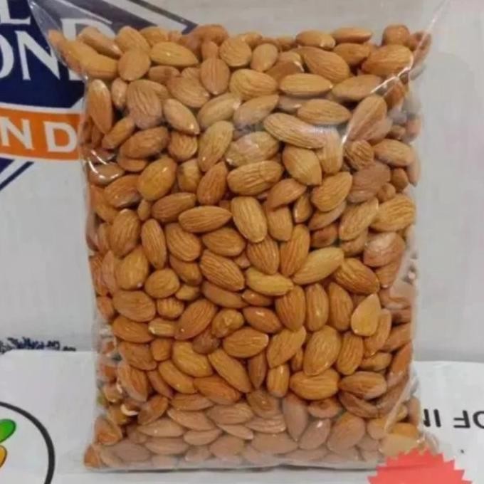 

Almond Nut Whole Blue Diamond 1 Kg Berkualitas