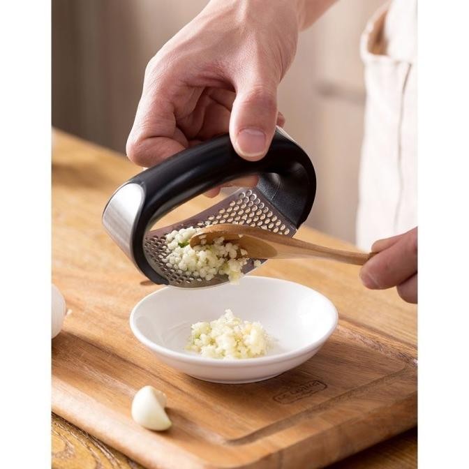 

GARLIC PRESS CRUSHER-ALAT PENGHANCUR PENGHALUS BAWANG PUTIH ORIGINAL