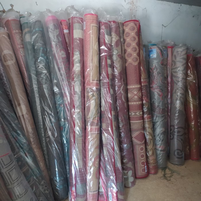 Terbaru Karpet Moderno Jumbo Ukuran 210310 Terlaris