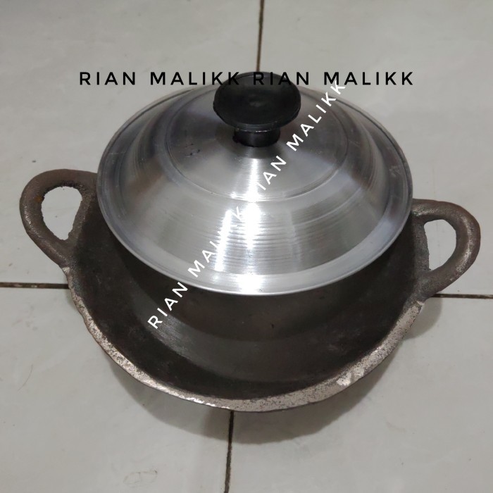 

TERBARU CETAKAN KUE SERABI BAHAN BESI COR UK 17CM