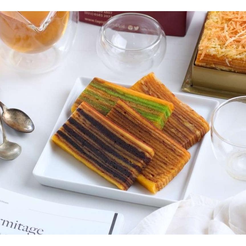 

Lapislapis All Variants Kue Lapis Legit [5 Pcs]