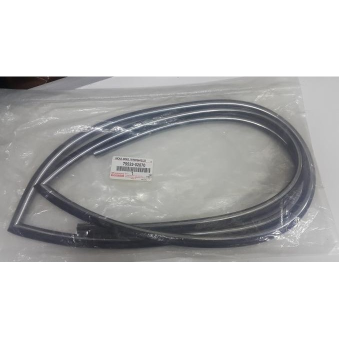 Moulding kaca depan/lis kaca depan corolla altis old original