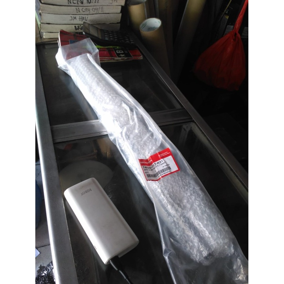 Hidrolik Shock Breaker Absorber Bagasi Honda Mobilio Original