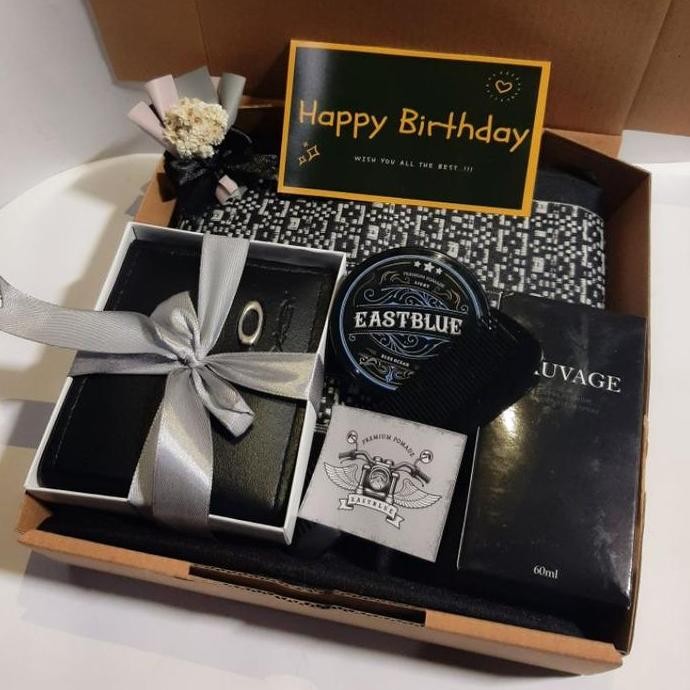 

Limited!, Hampers Paket Zafttan | Spesial Kado Hampers Sarung Pomade Sajadah Jam Tangan Parfum Muslim Lebaran Tasbih Mukena Jilbab Wisuda