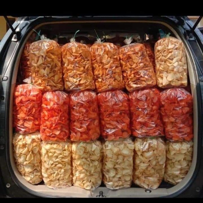 

STOK TERBATAS keripik singkong berat 1 kg