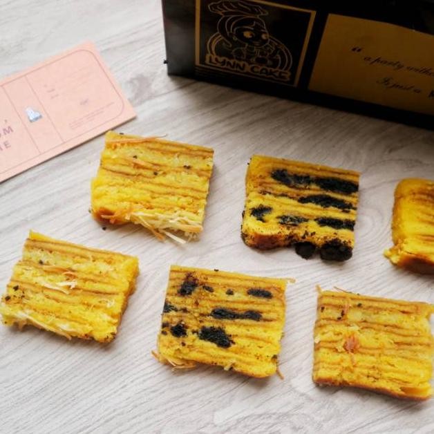 

PROMO Lapis legit mix 3 wisman wijsman butter layer cake rasa keju oreo original premium by Lynn Cake fgs-3