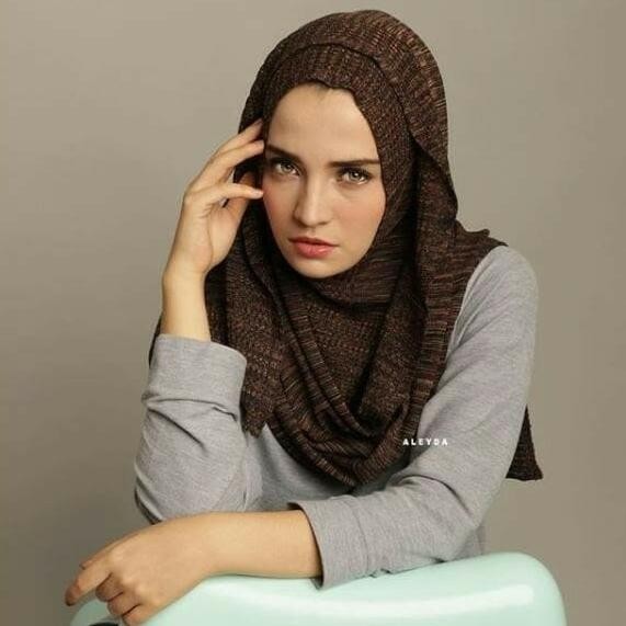 Pasmina Instan Polos Warna Bahan Premium Rajut Hijab Murah Aleyda KAL