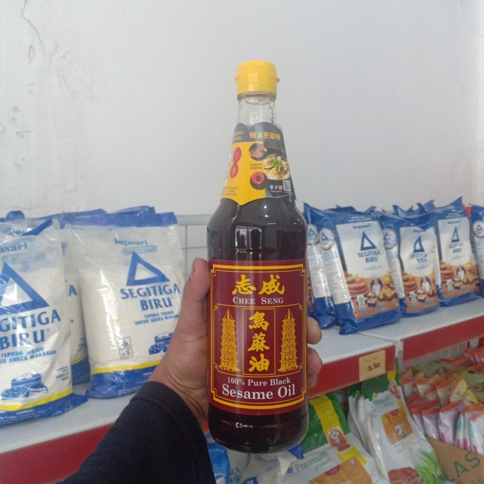 Minyak wijen Pagoda Chee seng pure black sesame oil 650 ml singapore bukan 750