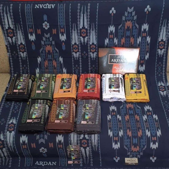 New Sarung Ardan Family Gold Motif Original