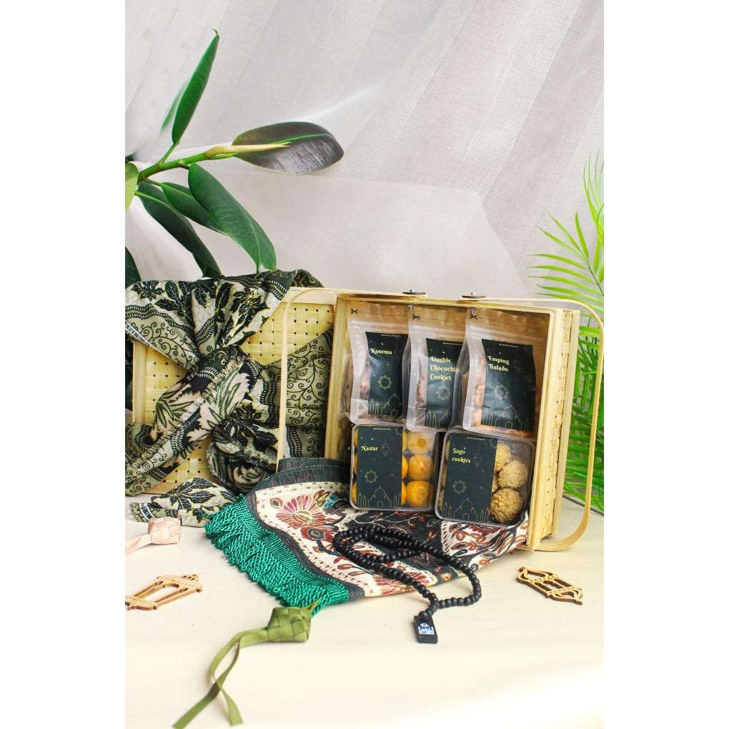 

Super Hot!, Hampers Lebaran/Eid Tharwa Package