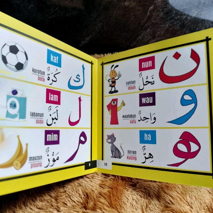 

Board Book Balita Aku Tahu Nama Nama Huruf Hijaiyah 15X15Cm Books
