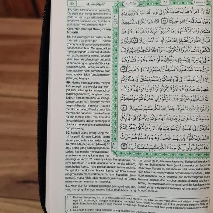 

Al Quran Terjemah Diponegoro Resleting A5 Kalp