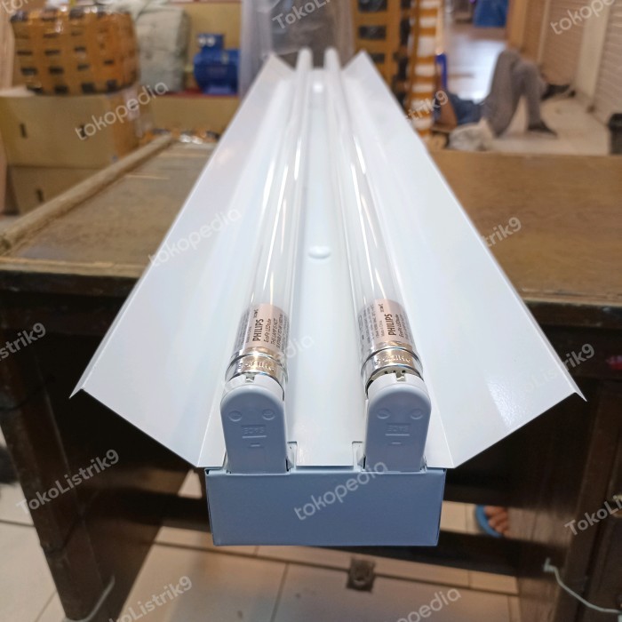 Kap Lampu TKO 2x36w + Lampu TL LED 16w Philips