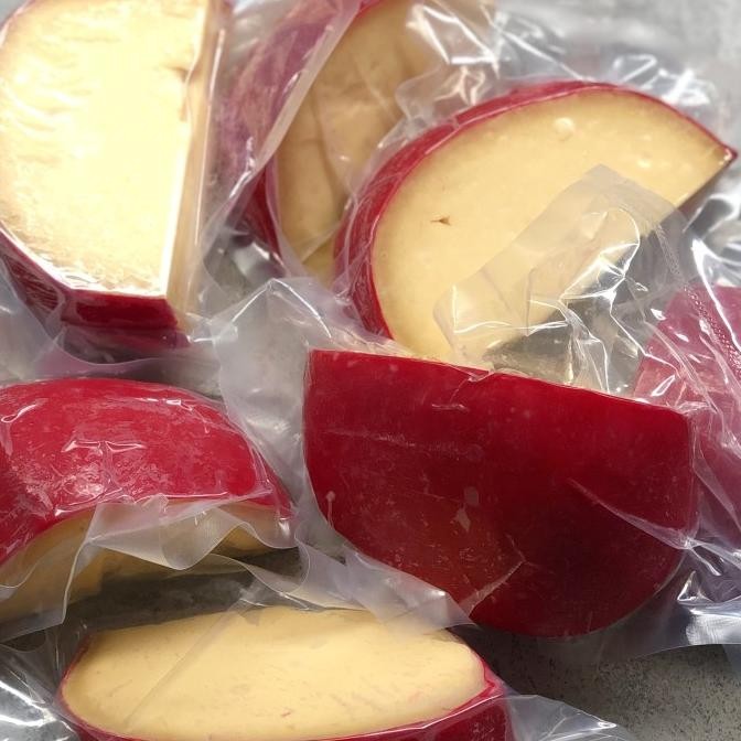 

KEJU BOLA EDAM REPACK / KEJU EDAM VICTORIA REPACK 200GRAM