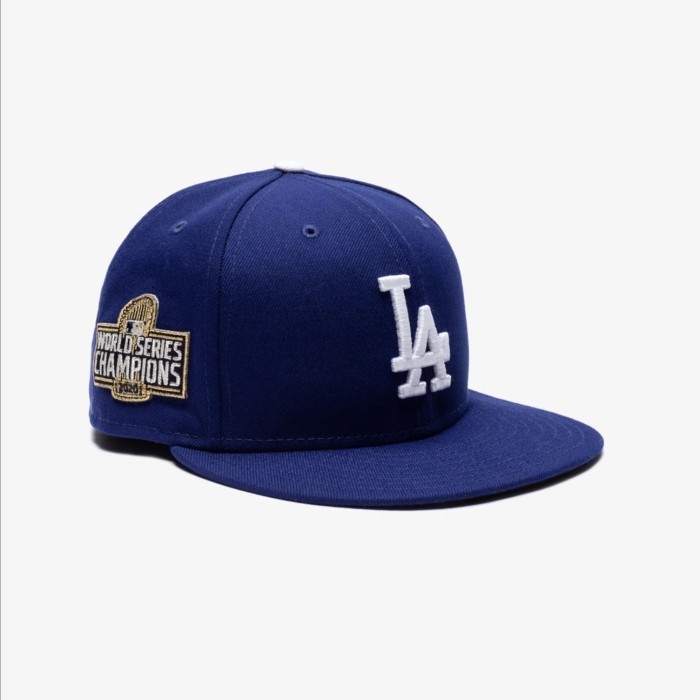 UNDEFEATED X LA DODGERS WORLD SERIES CHAMPIONS 2020 NEW ERA 59FIFTY Cap. Topi