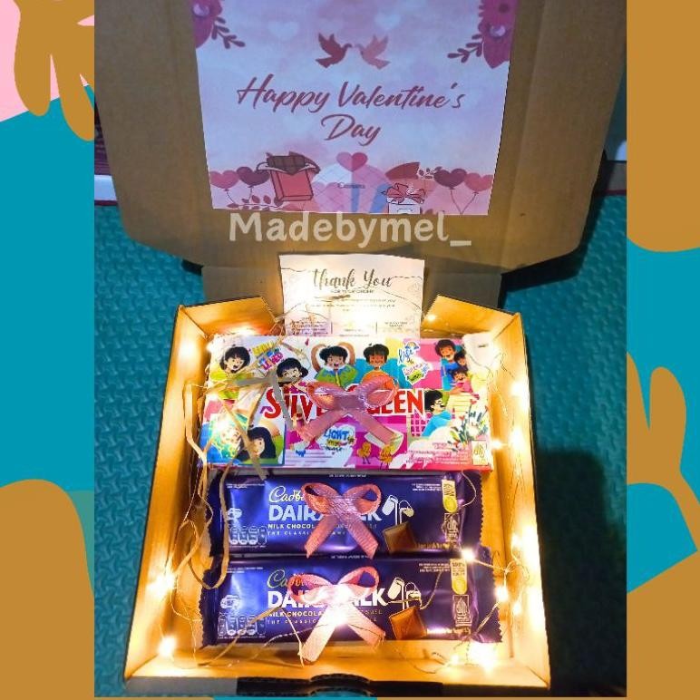 

ORIGINAL Hampers valentine / kado valentine / coklat valentine / valentine day / Gift box / hampers coklat / kado ulang tahun / hadiah ulang tahun / kado cewek / kado anniversarry / kado coklat / kado wisuda / hampers / box hampers J-42