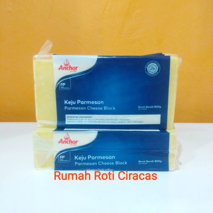 

KEJU PARMESAN CHEESE BLOCK 800 GRAM