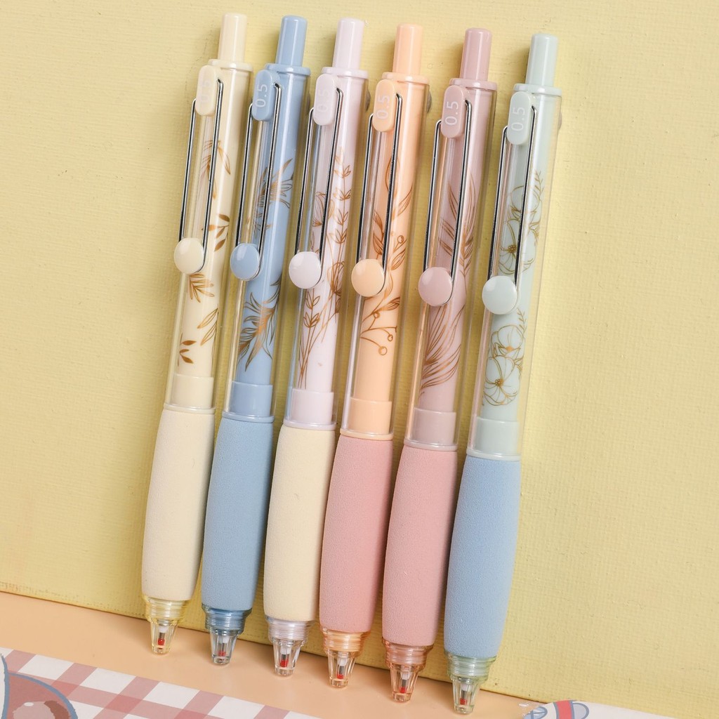 

Dream Chaser Galaxy Soft Grip Pen Black Gel Pen Quick Dry ST Syringe Head