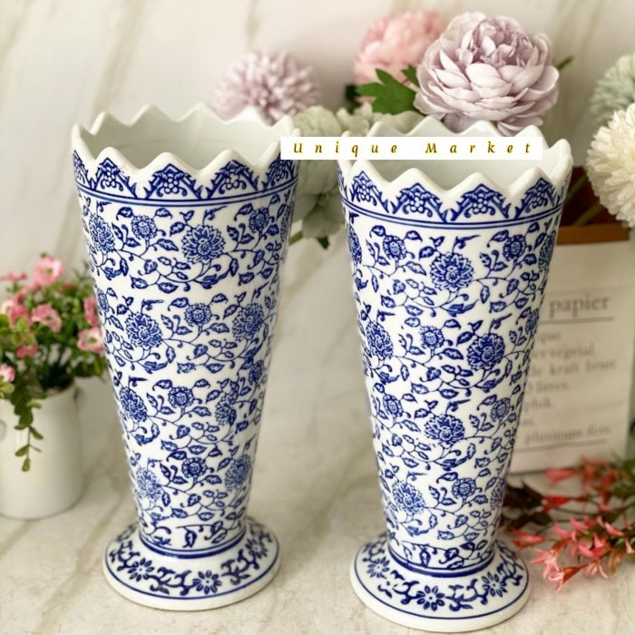PROMO VAS KERAMIK BIRU PUTIH MOTIF BUNGA MEKAR/ PAJANGAN VAS BUNGA KERAMIK RUI7