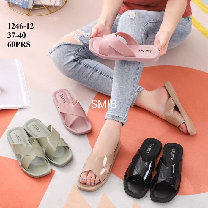 Sandal Selop Wanita Karet Balance Motif Silang / 1246-12