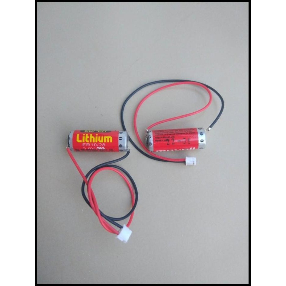 Lithium Baterai Battery Maxell Plc Er10/28 3.6V 2/3Aa 500Mah Plug