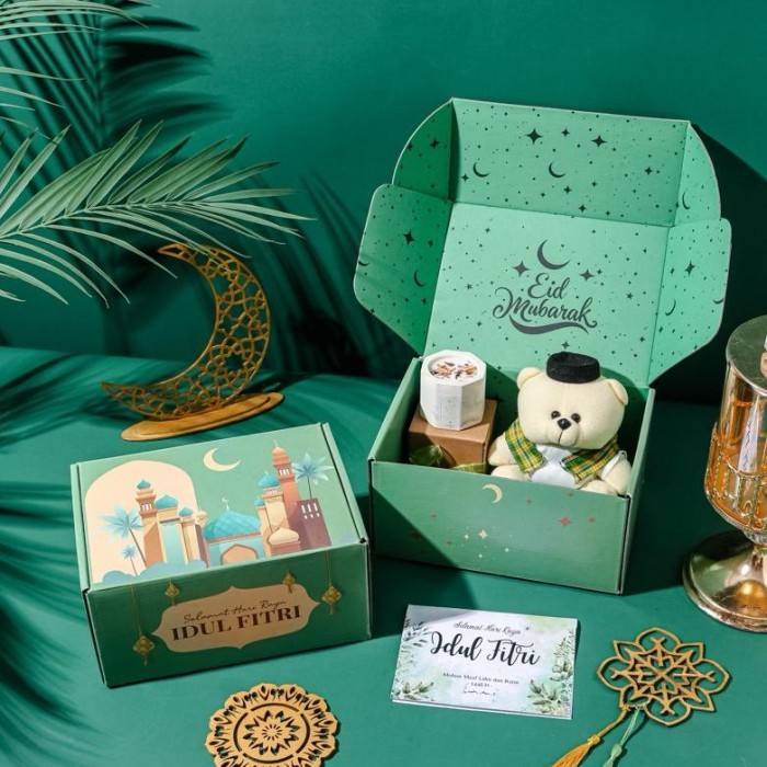 

New! PROMO HAMPERS LEBARAN IDUL FITRI PAKET RAMADHAN KADO LEBARAN HARGA MURAH - Boneka Candle Lebaran