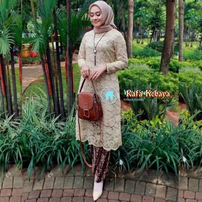 Set Kebaya Tunik Brukat Jumbo Non Gliter Muslim Wanita Setelan Baju Brokat Atasan Kebaya