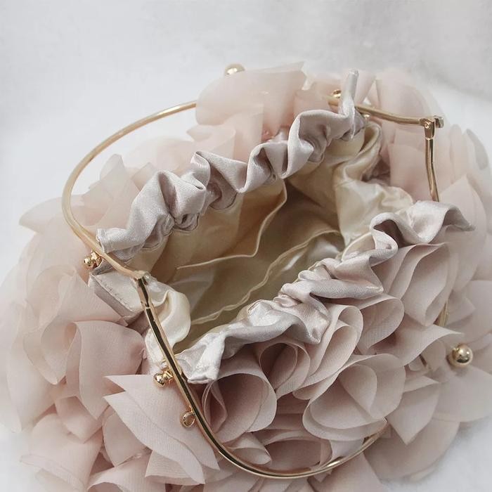 LAJOREE Crysan Clutch Tas Pesta Wanita Kelopak Bunga Untuk Gift Kado Seserahan Nikahan Hantaran