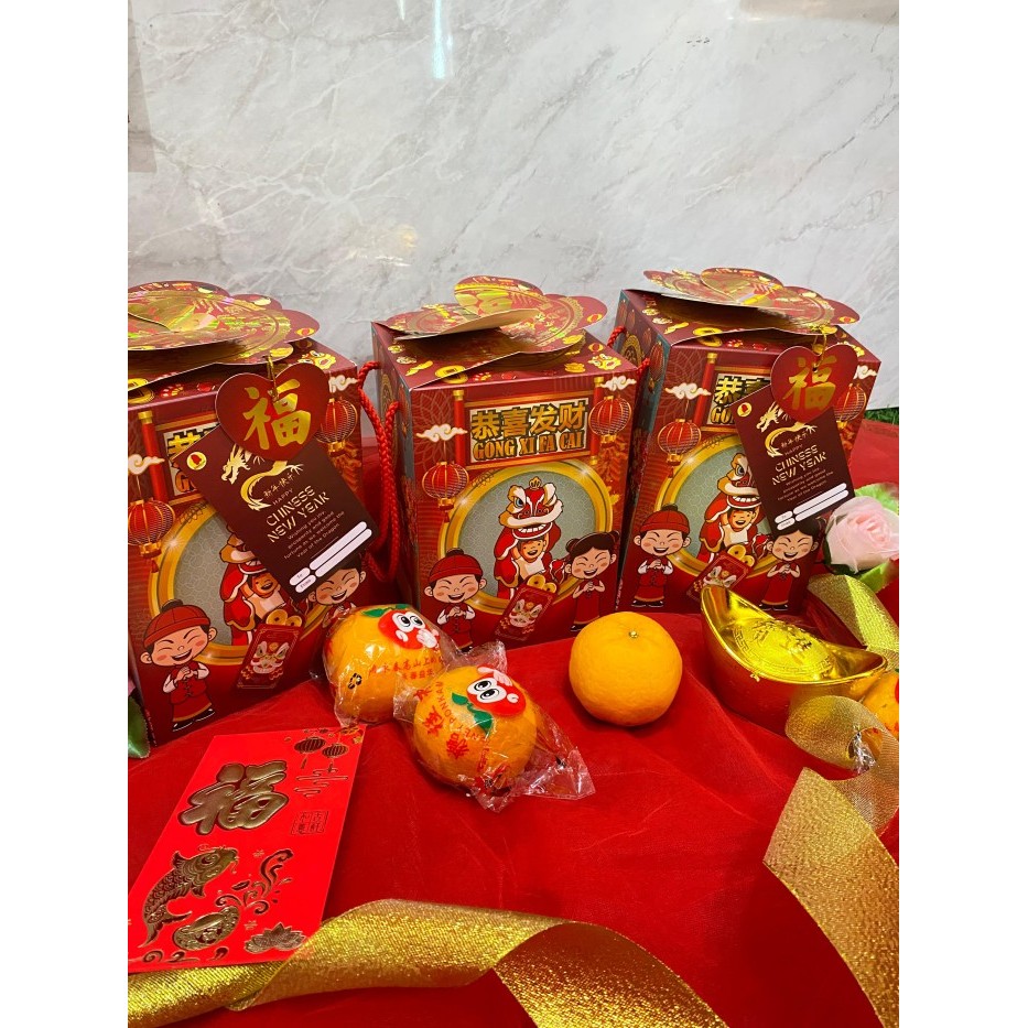 

PAKET HOKI 88 - HAMPERS CUSTOM CNY 2024 - SUKABUAH