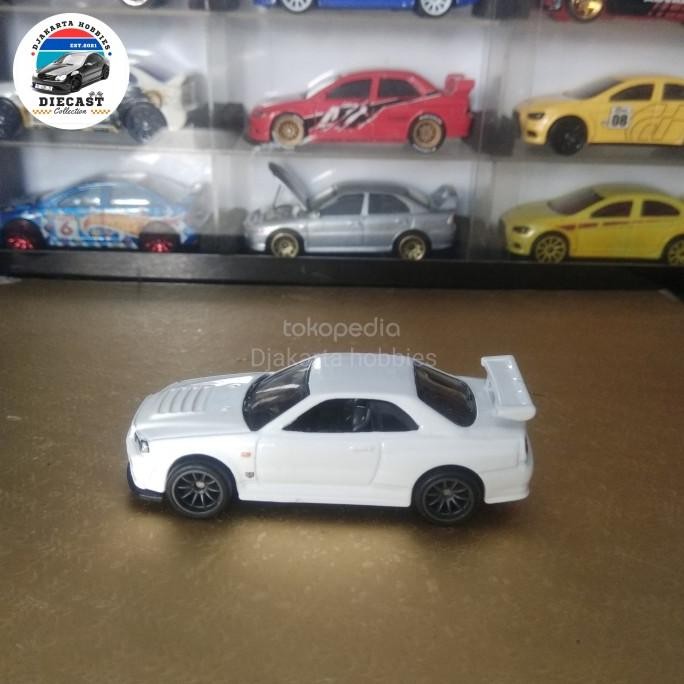 HARGA KHUSUS HOT WHEELS NISSAN SKYLINE R34 PUTIH DIORAMA