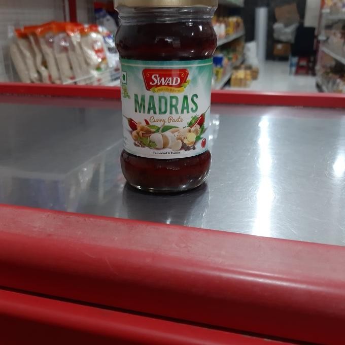 

favorit] swad madras curry paste 300 gm