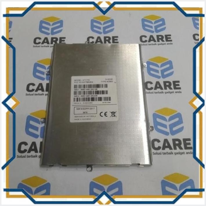 [ezs] besi penutup battery motorola e4 plus xt1770 ori copotan