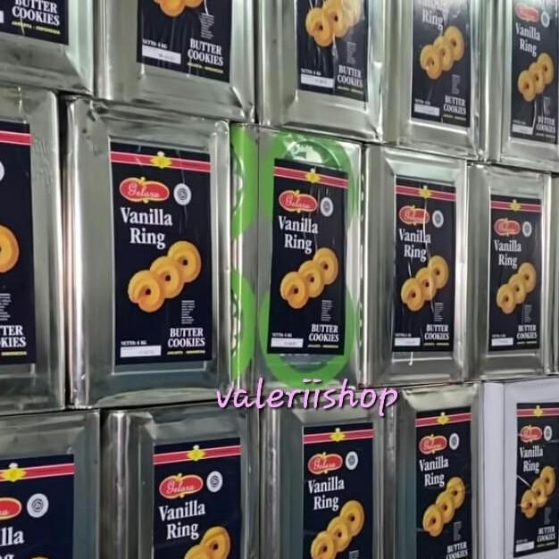 

Butter Cookies Vanilla Ring Kaleng 6 Kg Kue Kering Gelora Jatinegara Limited Edition