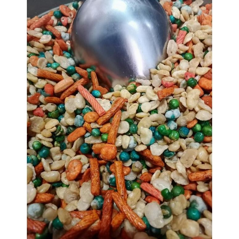 

uk-12 (JATIM) ANEKA SNACK 1KG FREE DUS - KACANG KORO - SUMPIA - ANEKA KACANG - MAKARONI Hemat