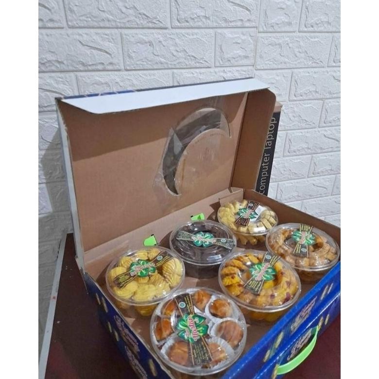

uk-12 Parcel Lebaran/Hampers Cookies/Hampers Snack/Snack/Hampers/Snack Paket/Murah/Parcel/Parcel Lebaran/Hampers Kue Kering/Hampers Lebaran/Parcel THR/Hampers THR/Cemilan/Kue Kering/Kue Kering Murah/Snack Lebaran/Ramadan/Makanan Ringan Terlengkap/Idul