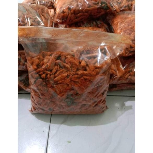 

By05 basreng stik 500gram basreng viral pedas daun jeruk gurih Sale