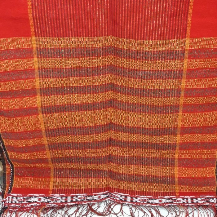 Ulos Ragihotang Merah Cabe