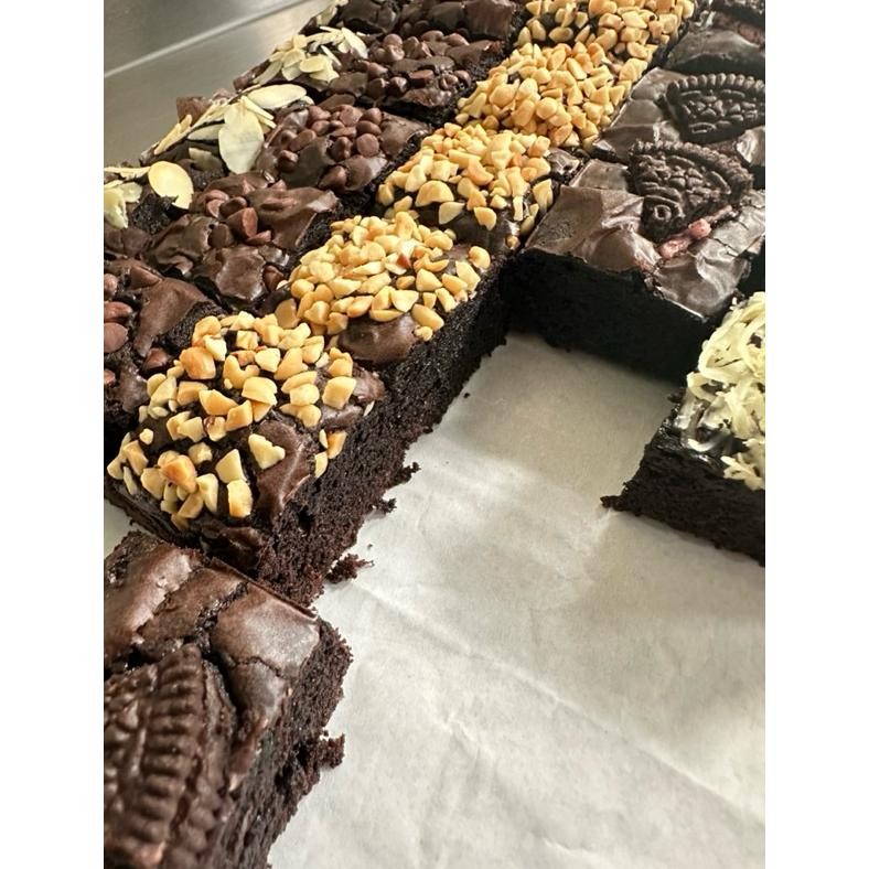 

Fudgy Brownies 20X20/ Browniesfudgy/ Brownies Panggang Flash Sale! Diskon Hingga 70%