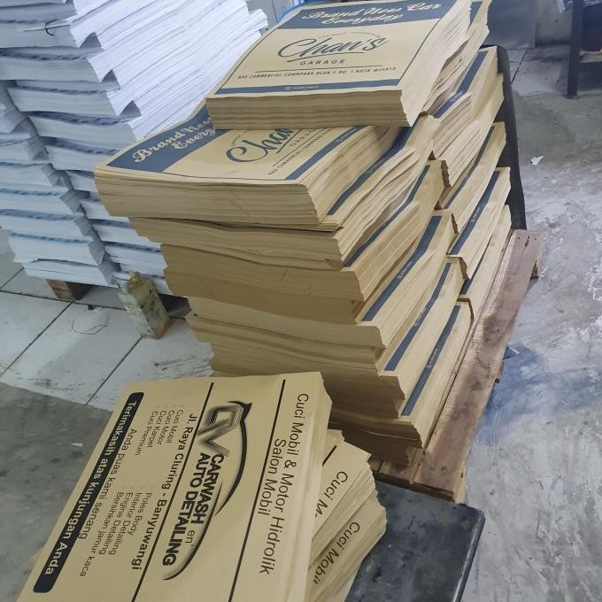 

CO kertas Alas kaki carwash 40x45 cm / cuci mobil,samson cetak 1warna