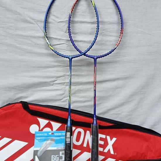 raket Yonex voltric Lite 20i/voltric Lite 25i Terlaris