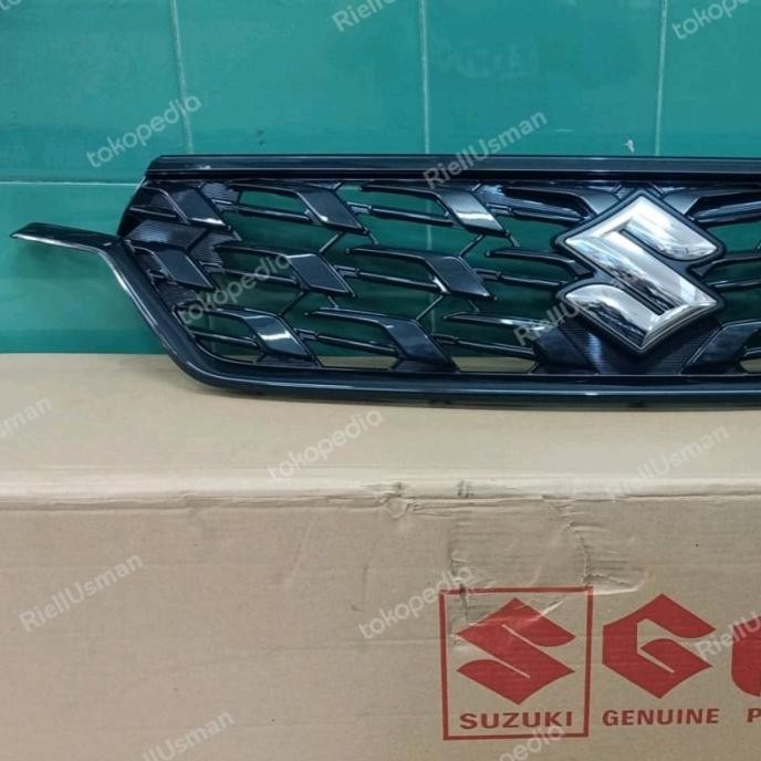 Grill Depan All New Ertiga 2022 Black Best Seller